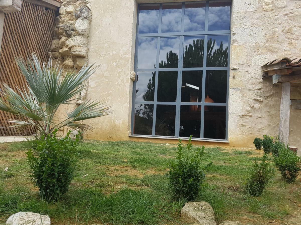 فيلا Castéra-Verduzanفي Gite De La Commanderie المظهر الخارجي الصورة